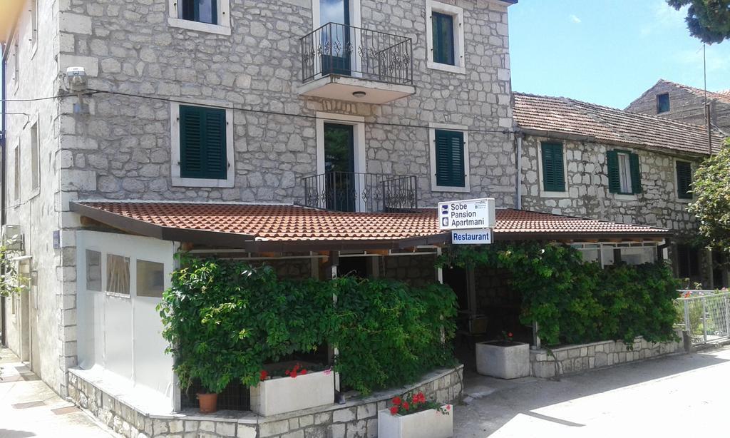 Fosa * Opuzen (Dubrovnik-Neretva)